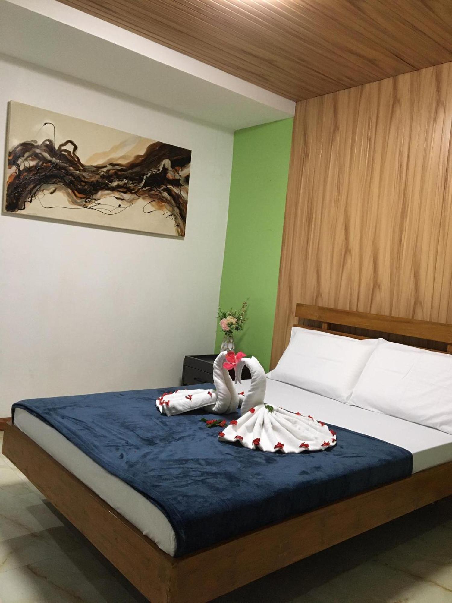 Gbu Loboc River Guesthouse Eksteriør bilde